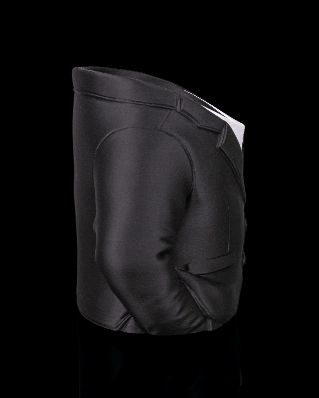 Suit Can Holder